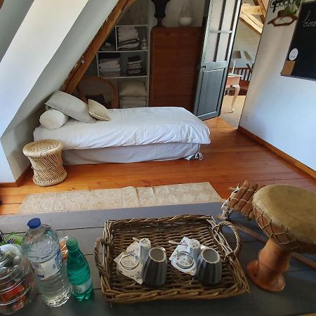 Chambre d'hôtes à la campagne Nevers Challuy Esterno foto