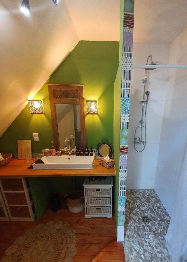 Chambre d'hôtes à la campagne Nevers Challuy Esterno foto